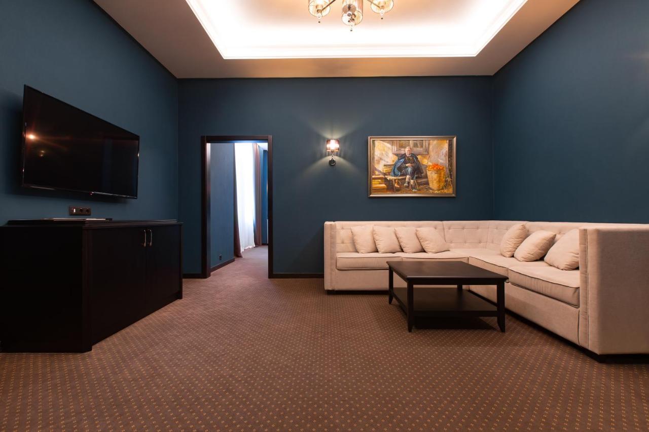Tsunami Spa Hotel Днепър Екстериор снимка