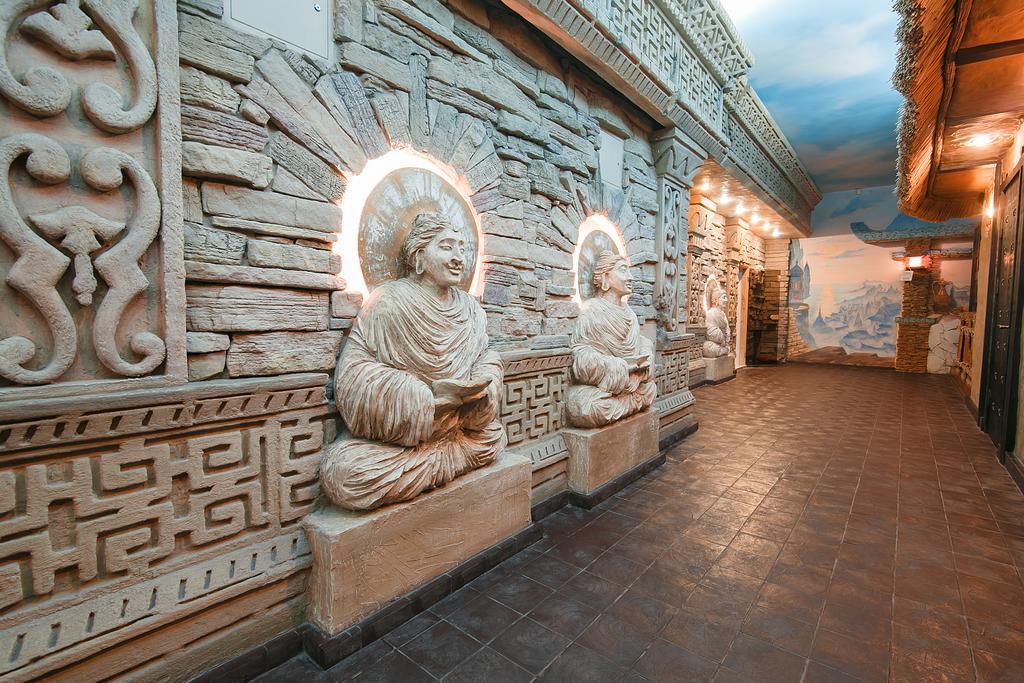 Tsunami Spa Hotel Днепър Екстериор снимка